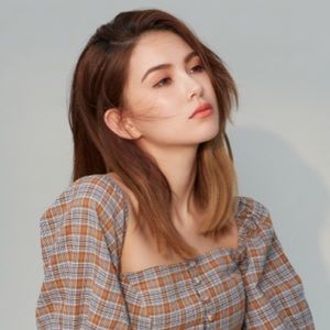 Meet your Posher, Jinnie